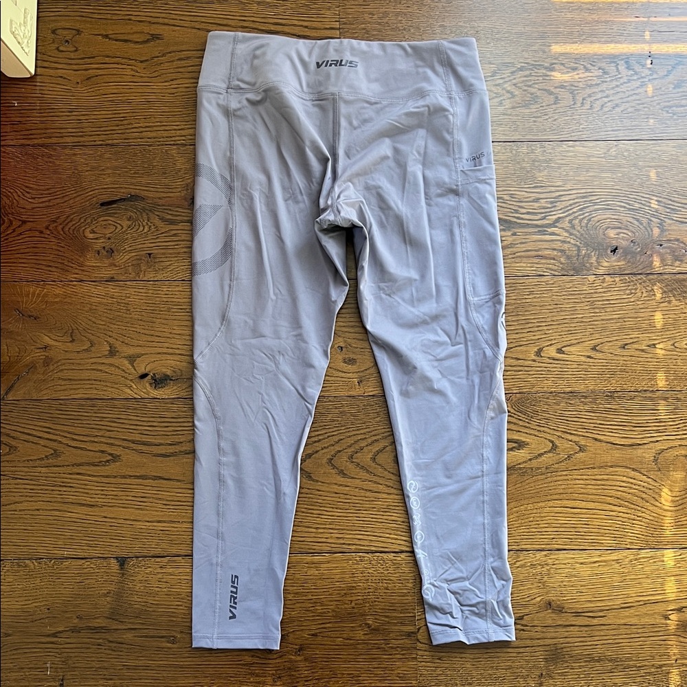 Virus Performance Technical Leggings - medium - image 3